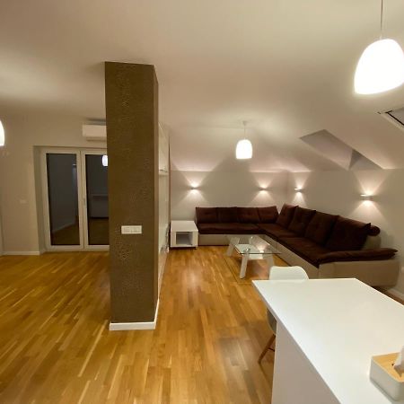 Gaga Residence 3 蒂米什瓦拉 外观 照片