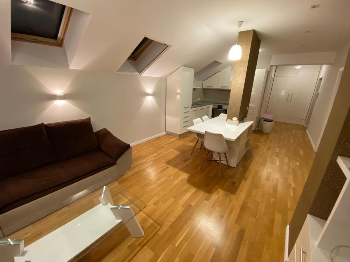 Gaga Residence 3 蒂米什瓦拉 外观 照片